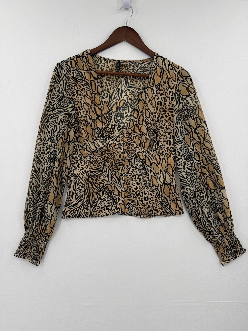 H&M Animal Print Button Front Blouse Size 6 Long Sleeve Smocked Waist